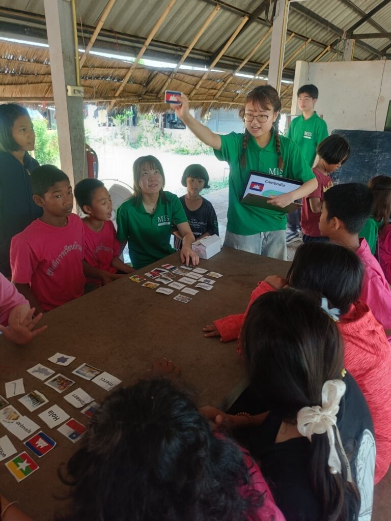 多言語カードゲーム